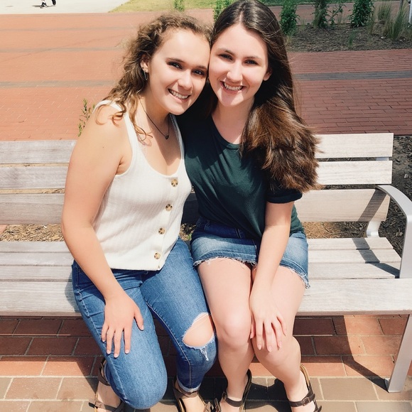 Meet your Posher, Kathryn - Picture 2 of 3